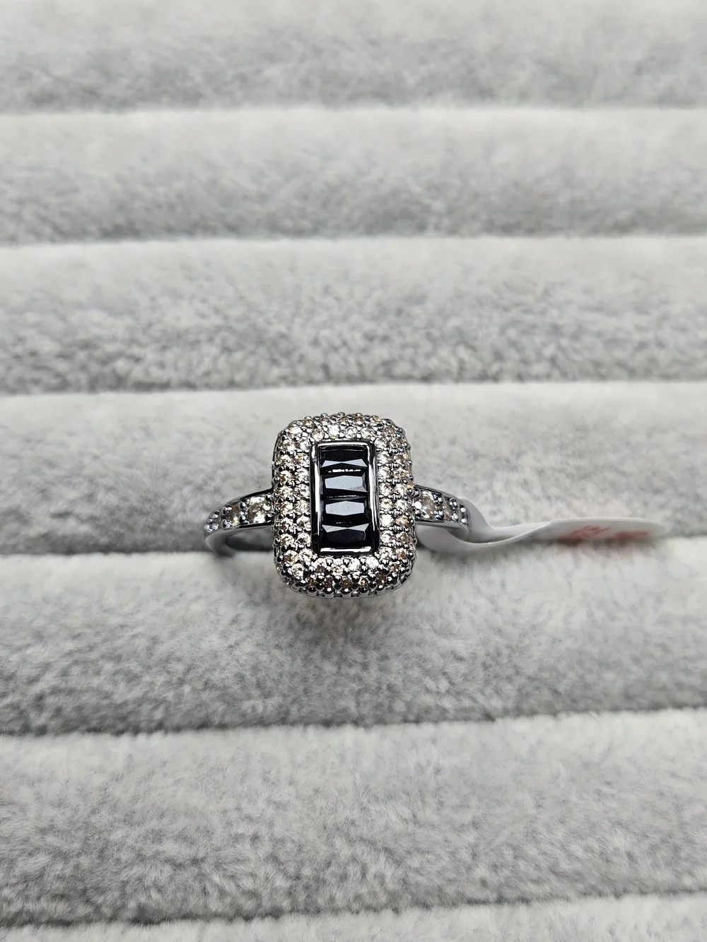 Size 10 Black Onyx Gem with Champagne Colored Accents Hematite Plated Bomb Party